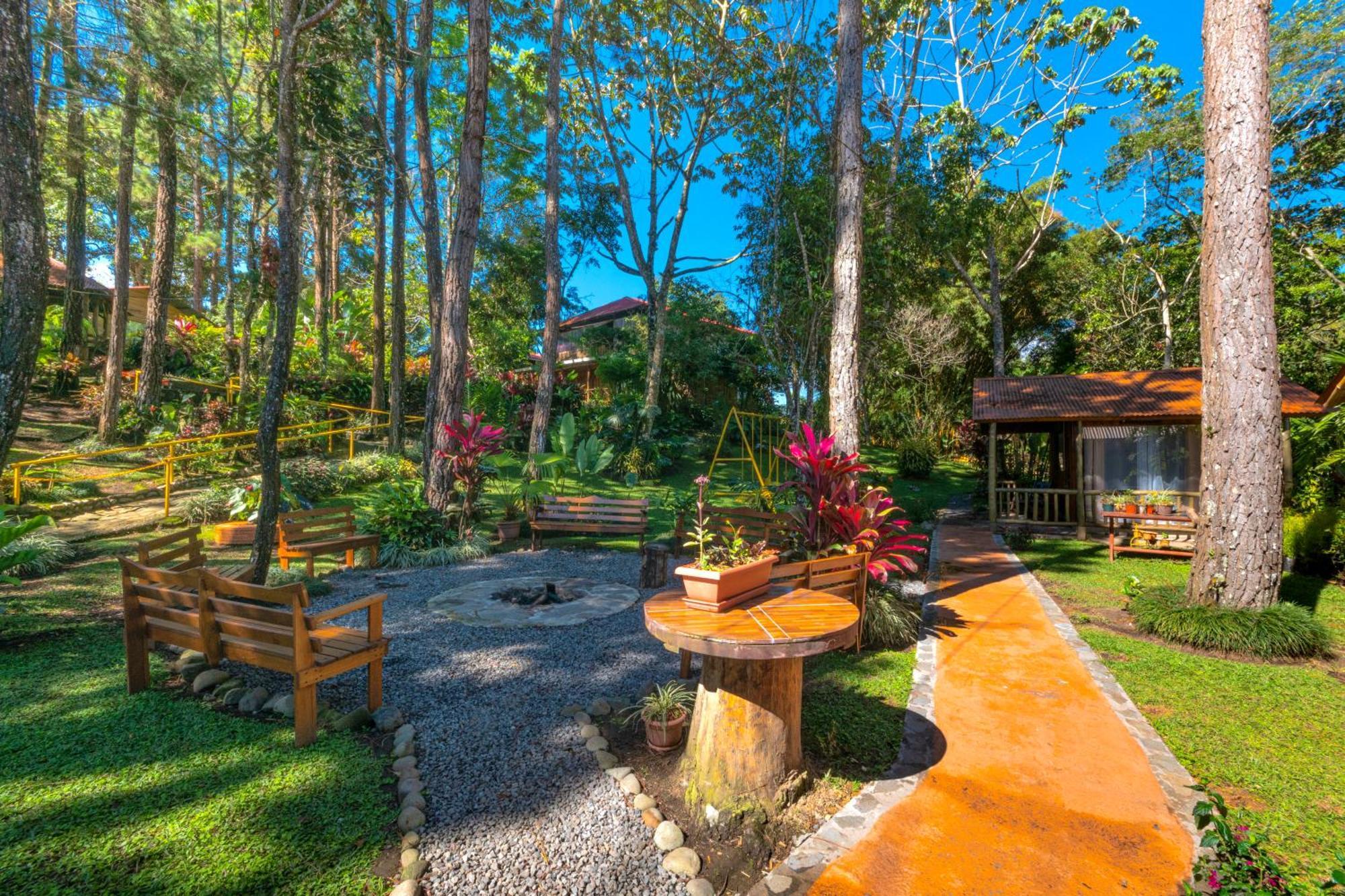 Vista Turrialba Lodge Ngoại thất bức ảnh